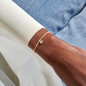 Loved By You 'Sunstone Shell' Bracelet in Silver Plating